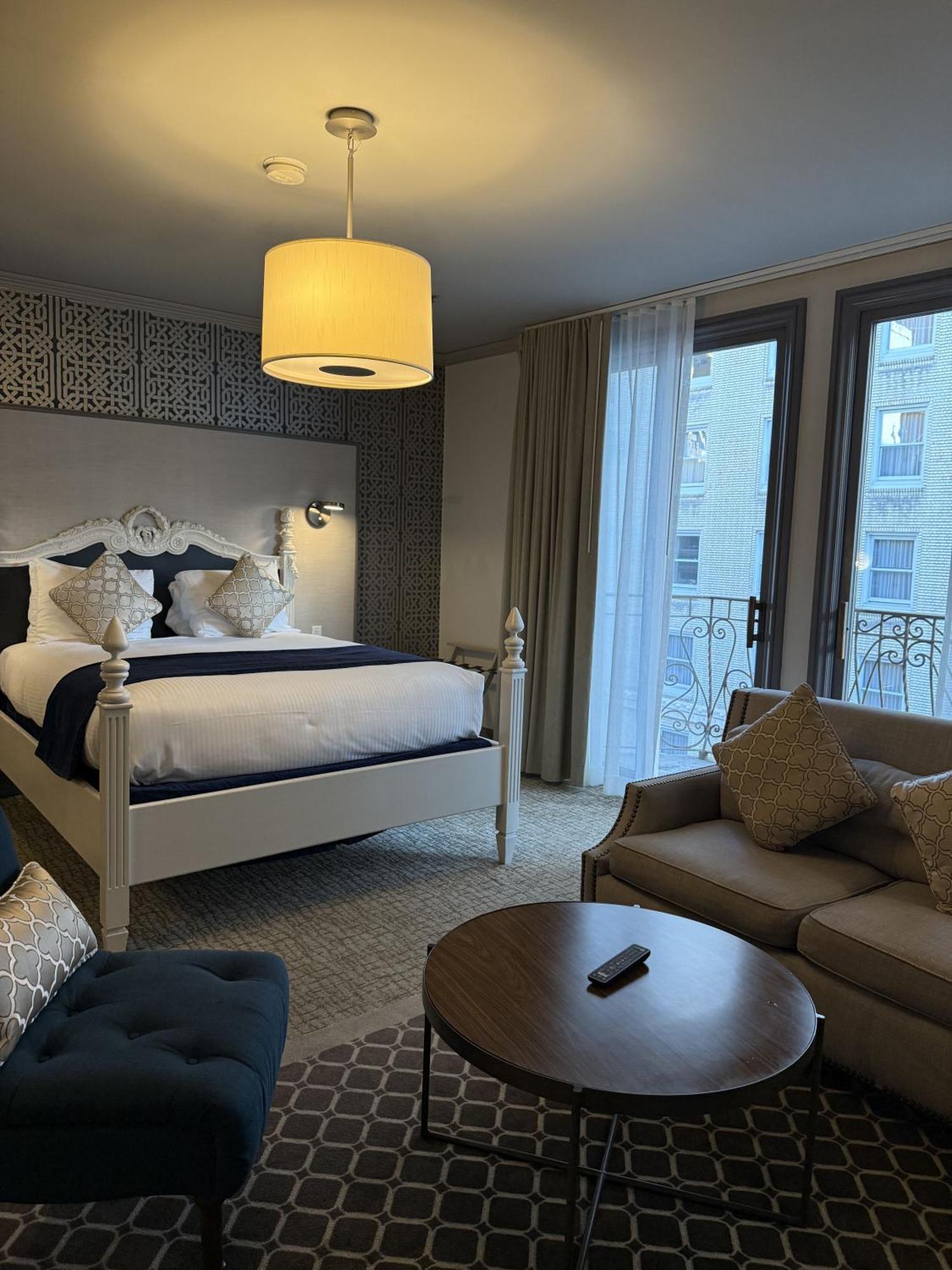 Warwick San Francisco Hotell Exteriör bild
